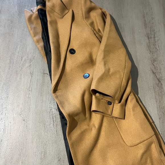 Zara Woman's Camel Double-Breasted Coat - Picture 6 of 10